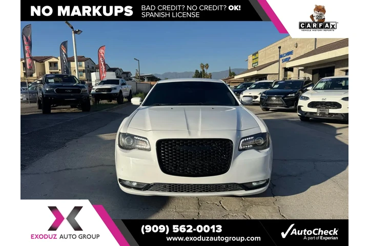 $17995 : 2021 300 300S image 3