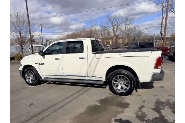 $25995 : 2017 RAM 1500 Laramie Limited image 10