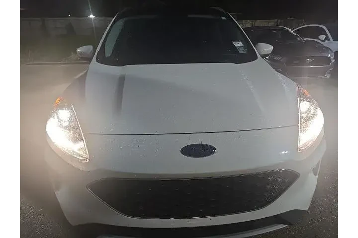 $19850 : Ford Escape 2022 SEL 4dr SUV image 2