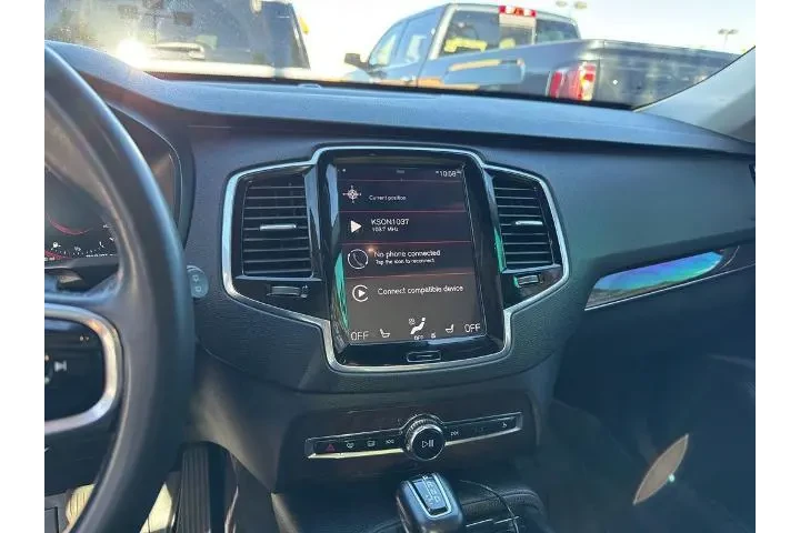 $13642 : Volvo XC90 2017 AWD T5 Momen image 9