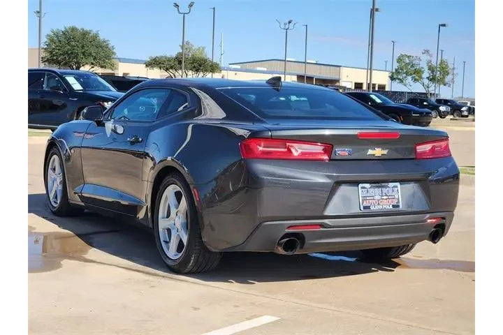 $16250 : Chevrolet Camaro 2017 LT 2dr image 5