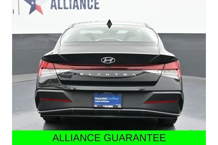 $18930 : Hyundai ELANTRA 2024 SEL 4dr image 6