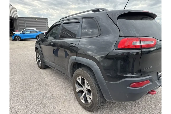 $9991 : Jeep Cherokee 2015 4x4 Trail image 6