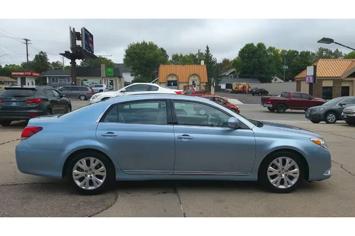 $11999 : 2011 Avalon image 6