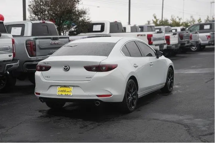 $20968 : Mazda Mazda3 Sedan 2024 2.5 image 6
