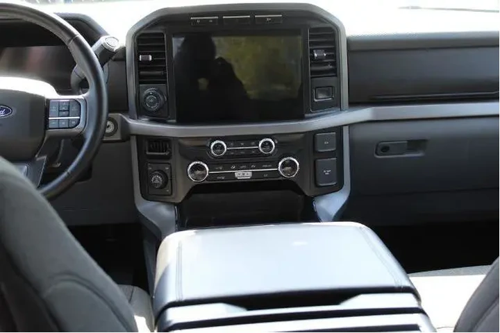 $39988 : Ford F-150 2024 4x4 XLT 4dr image 10