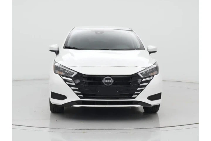 $19998 : Nissan Versa 2025 SV 4dr Sed image 5