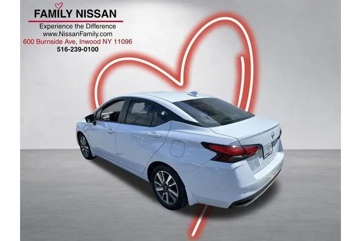 $14656 : Nissan Versa 2024 SV 4dr Sed image 5