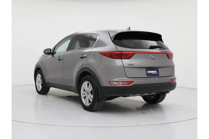 $17998 : Kia Sportage 2019 AWD LX 4dr image 2