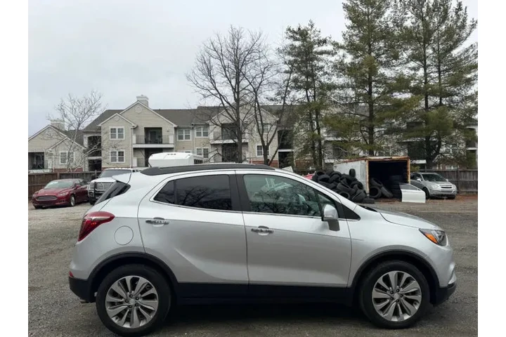 $9550 : 2018 Encore Preferred image 9