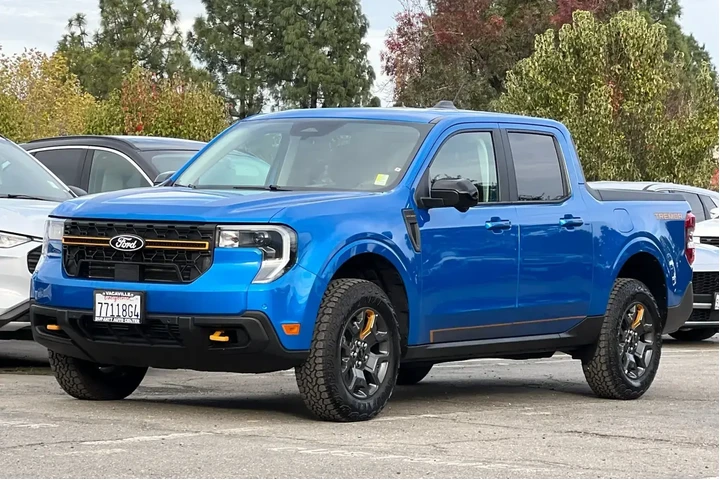 $39190 : Ford Maverick 2025 AWD Tremo image 8