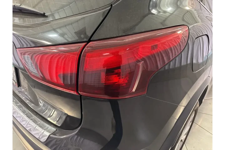 $10084 : Nissan Rogue Sport 2017 S 4d image 10
