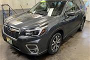 2021 Forester Limited en Utica