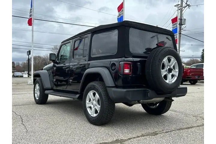 $30927 : Jeep Wrangler Unlimited 2021 image 5