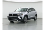$19998 : Volkswagen Taos 2024 SE 4dr thumbnail