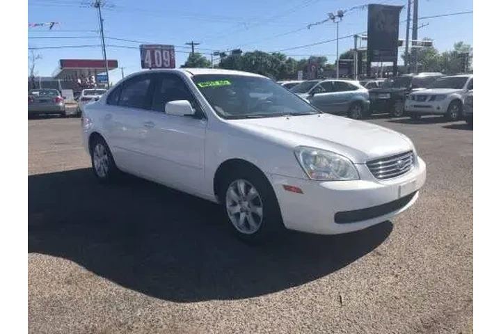 2008 Optima LX image 4