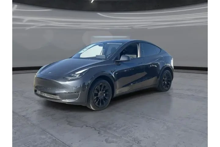 $38354 : Tesla Model Y 2024 Long Rang image 3