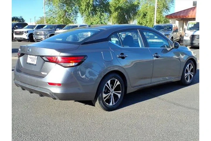 $17599 : Nissan Sentra 2023 SV 4dr Se image 5