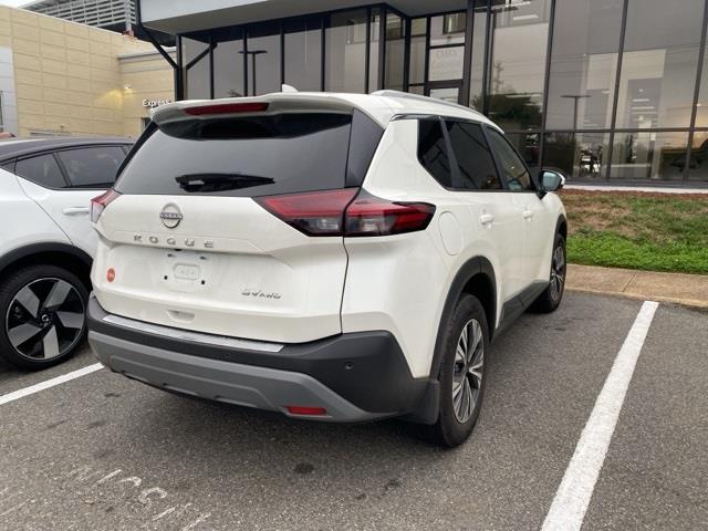 $27979 : PRE-OWNED 2023 NISSAN ROGUE SV image 3