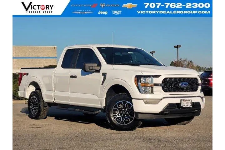 $35997 : Ford F-150 2023 4x4 XLT 4dr image 1