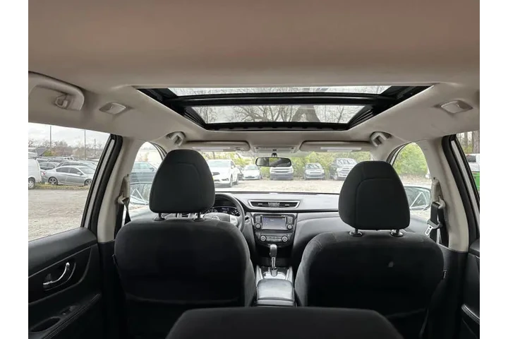 $9900 : 2016 Rogue SV image 9