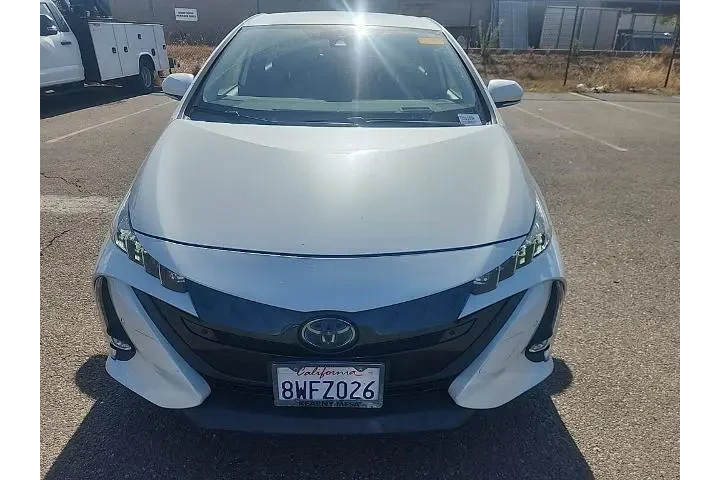 $27361 : Toyota Prius Prime 2021 LE 4 image 2