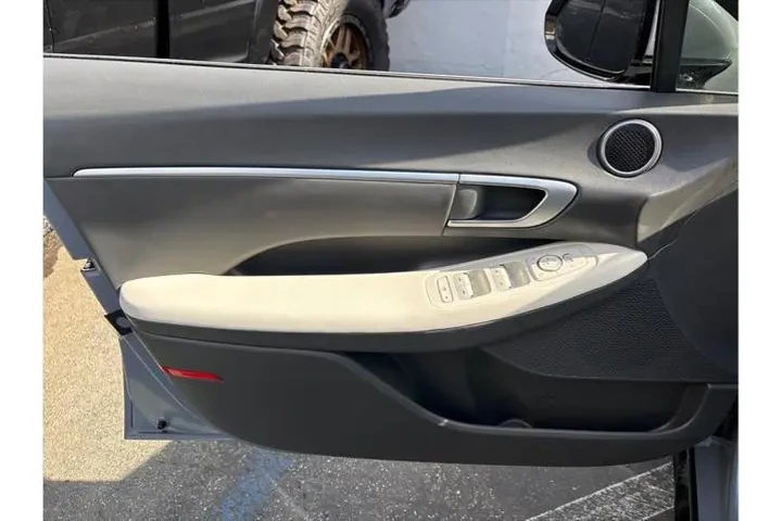 $25498 : Hyundai SONATA 2025 SEL 4dr image 9