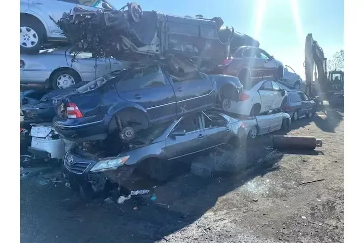 PAGOS CASH POR SU CARRO JUNK image 8