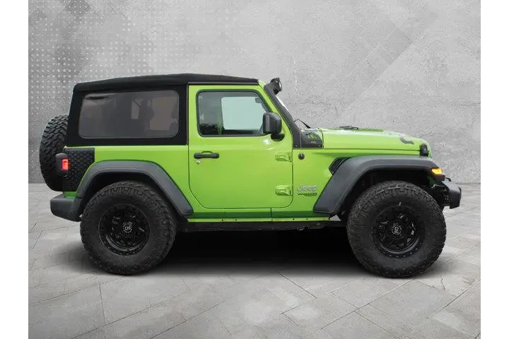 $23987 : Jeep Wrangler 2019 4x4 Sport image 2