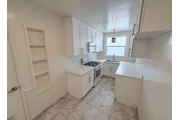 $1850 : 2Bedroom Apt in S Hoover St LA thumbnail