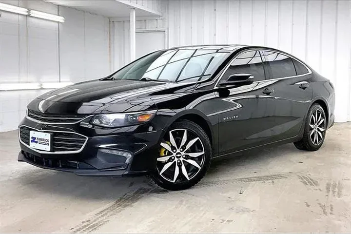 $8990 : Chevrolet Malibu 2016 LT 4dr image 2