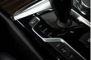 $20157 : BMW 5 Series 2019 530e iPerf thumbnail