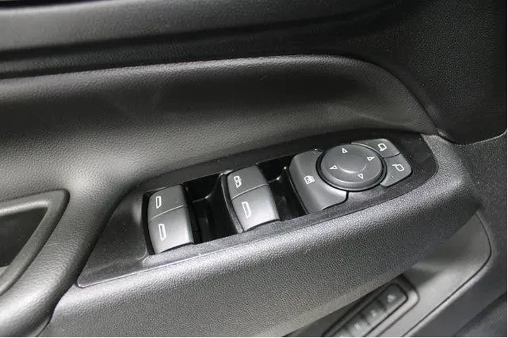 $22465 : Chevrolet Equinox 2022 4x4 P image 7