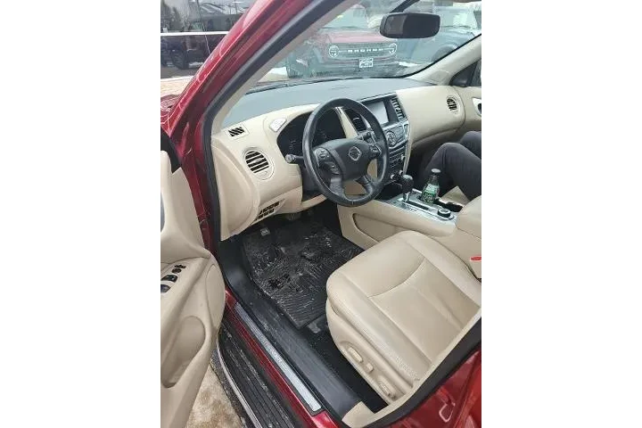 $16605 : Nissan Pathfinder 2018 4x4 S image 4