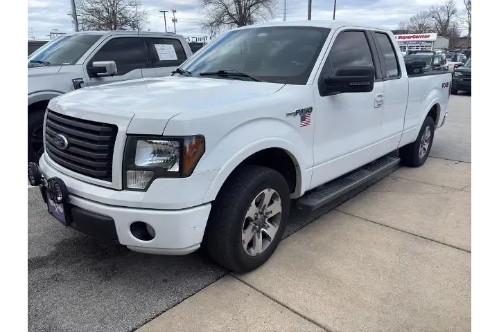 $12977 : Ford F-150 2010 4x2 STX 4dr image 2