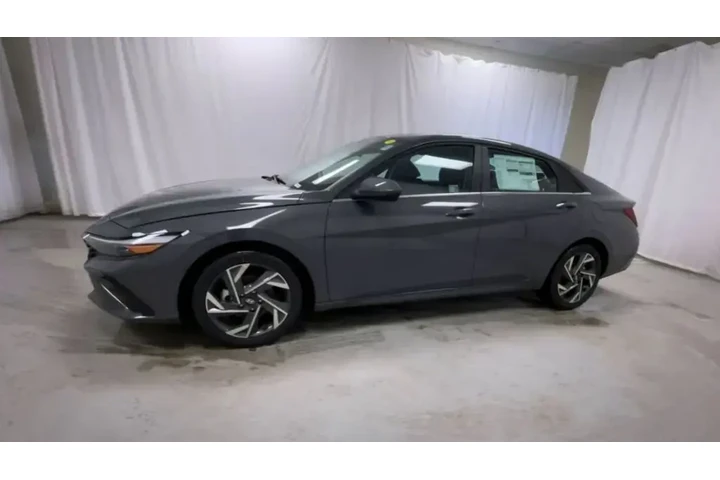 $24240 : Hyundai ELANTRA 2025 SEL Con image 4