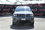 $27947 : Grand Cherokee Laredo X thumbnail