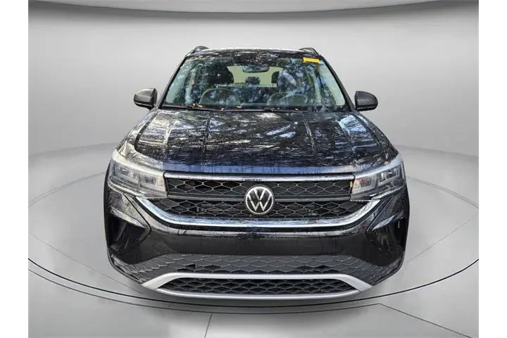$18315 : Volkswagen Taos 2023 S 4dr S image 3