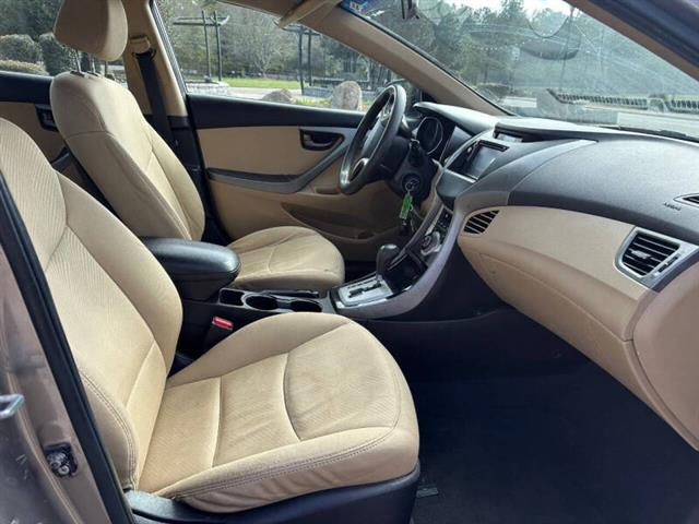 $2500 : 2011 Elantra GLS image 3