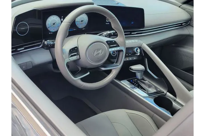 $21284 : Hyundai ELANTRA 2025 SEL Con image 4