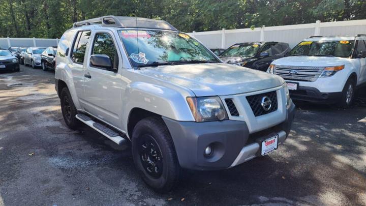 $10999 : 2012 Xterra X image 4