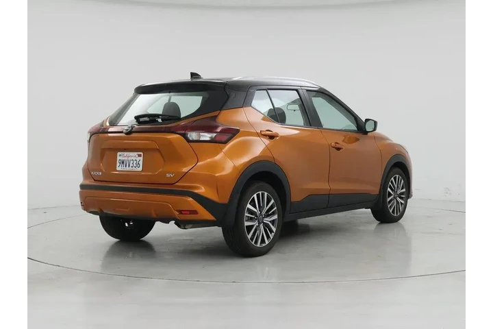 $19998 : Nissan Kicks 2024 SV 4dr Cro image 8