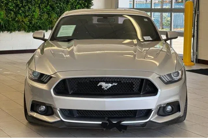 $32340 : Ford Mustang 2017 GT 2dr Fas image 9