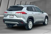 $24500 : Toyota Corolla Cross 2025 LE thumbnail