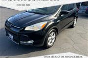 $8500 : 2014 Escape SE thumbnail