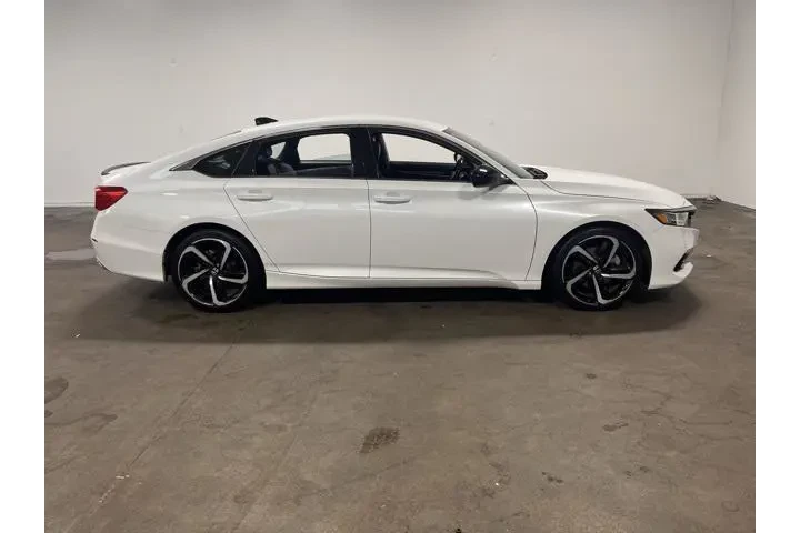 $19995 : Honda Accord 2021 Sport 4dr image 2