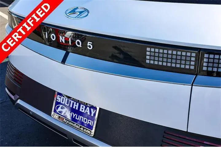 $21895 : Hyundai IONIQ 5 2024 SE Stan image 7