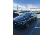 $21988 : Kia Forte 2023 LXS 4dr Sedan thumbnail