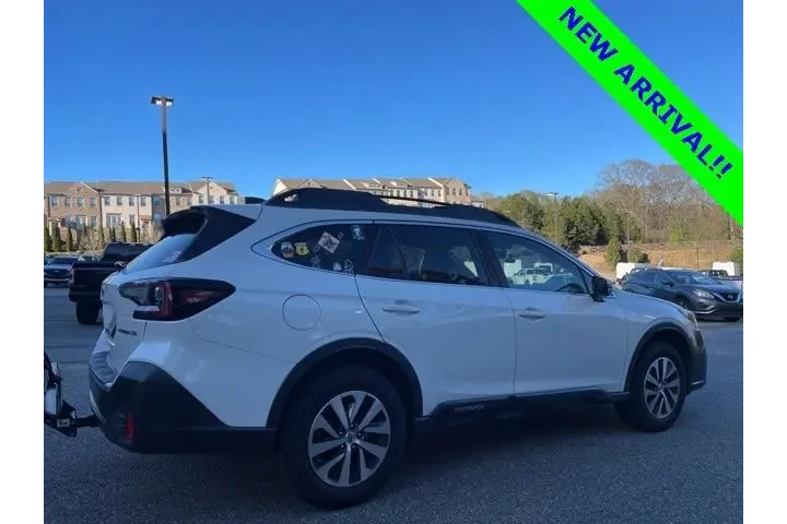 $16039 : Subaru Outback 2021 AWD Prem image 4