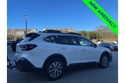 $16039 : Subaru Outback 2021 AWD Prem thumbnail